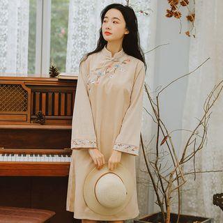 Embroidered Stand-collar Frog Button Qipao Dress