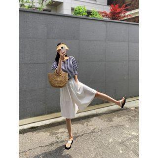 Band-waist Flared Knee-length Shorts