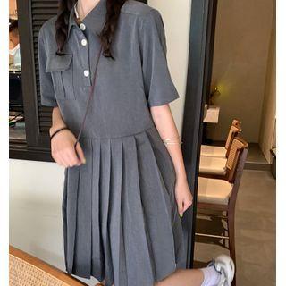 Short-sleeve Plain Pleated Shirtdress Dark Gray - One Size