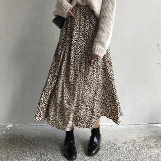 Sweater / Animal Print A-line Midi Skrit
