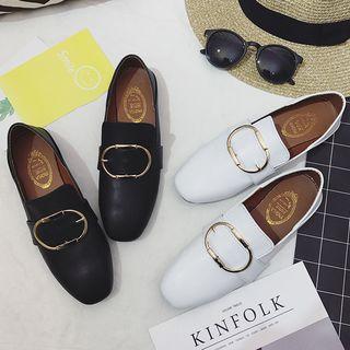 Round Buckle Loafers