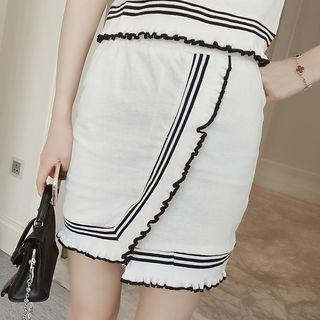 Set: Contrast Trim Short Sleeve Top + Straight Fit Skirt