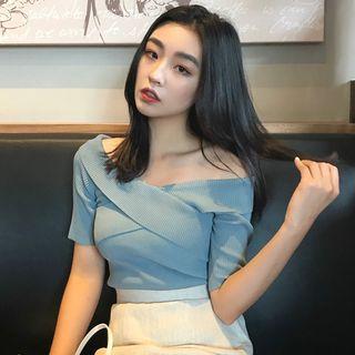 Plain Short-sleeve Rib-knit Top
