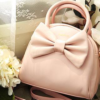Bow Boston Bag With Shoulder Strap