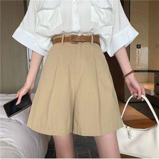Elbow-sleeve Plain Shirt / Wide Leg Shorts