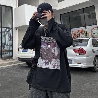 Knight Graphic Sweatshirt