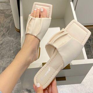 Ruched Square-toe Flat Slide Sandals