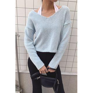 V-neck Drop-shoulder Knit Crop Top