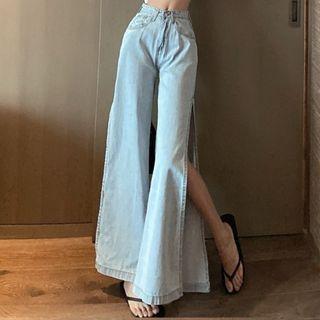 Slit-side Straight Leg Jeans