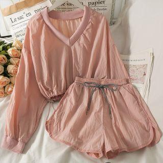 Set: Drawstring-hem Cropped Light Top + Drawcord Shorts