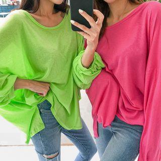 Scoop-neck Colored Oversized T-shirt
