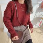 Plain Loose-fit Sweater / Plaid Skirt