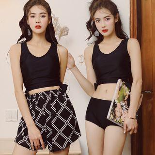 Set Of 3: Tankini + Patterned Swim Shorts