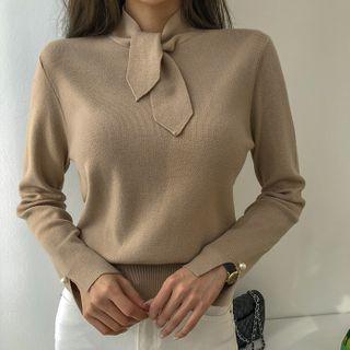 Tie-neck Slit-cuff Knit Top