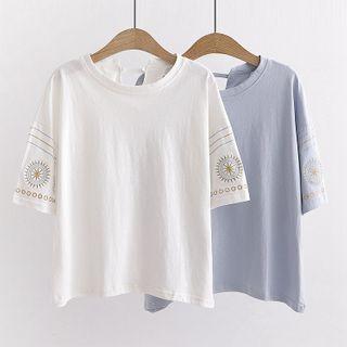Ethnic Embroidered Short Sleeve T-shirt