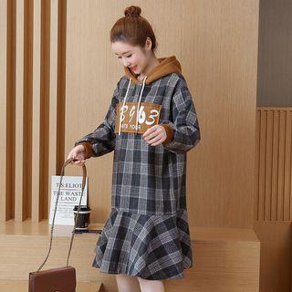 Applique Plaid Hoodie Dress