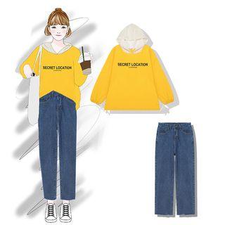 Lettering Hoodie / Straight Cut Jeans