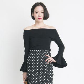 Bell-sleeve Off-shoulder Top