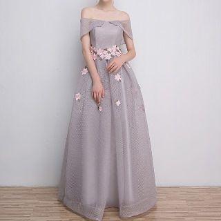 Off-shoulder Flower Applique Evening Gown