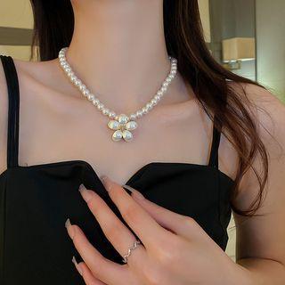 Flower Rhinestone Faux Pearl Pendant Necklace Gold & White - One Size