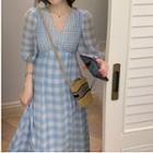 Elbow-sleeve Check Midi A-line Dress
