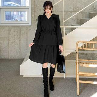 Tie-side Shirred Midi Wrap Dress