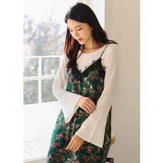 J-size - Bell-sleeve Textured Top