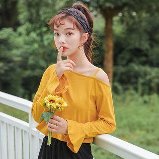 Bell-sleeve Cut Out T-shirt