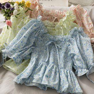 Off-shoulder Floral Smocked Peplum Top