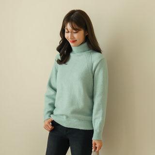 Turtle-neck Punched-trim Knit Top
