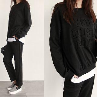 Set: Layered-hem Lettering-embossed Sweatshirt + Sweatpants