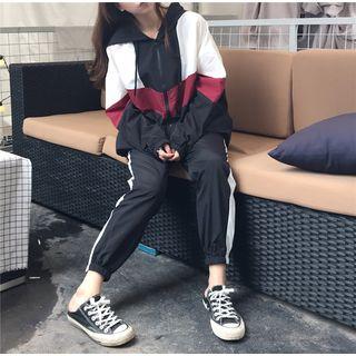 Color Block Zip Hooded Jacket / Contrast-trim Cropped Sweatpants
