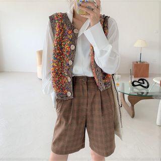 Pompom Vest / Long-sleeve Shirt / Plaid Shorts