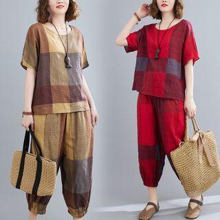 Set: Short-sleeve Plaid T-shirt + Harem Pants