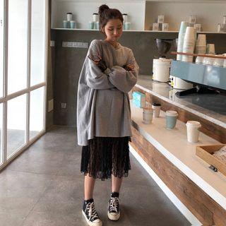 Crew-neck Pullover / Long-sleeve Lace Dress