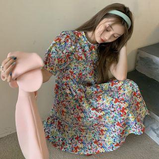 Short-sleeve Floral Print Dress White & Red & Blue - One Size