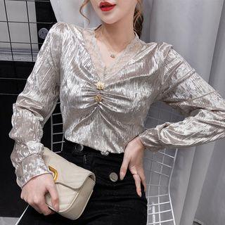 Glitter V-neck Blouse