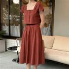Set: Short-sleeve Crop Top + A-line Skirt