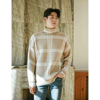 Turtle-neck Plaid Loose-fit Sweater