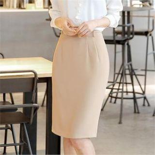 Plain Pencil Skirt With Belt