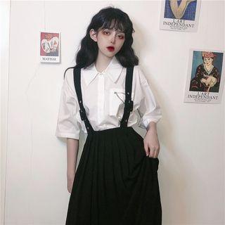 Chain Accent Short-sleeve Shirt / Plain Jumper Skirt