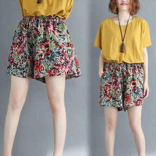 Plain Short Sleeve T-shirt / Floral Print Wide Leg Shorts