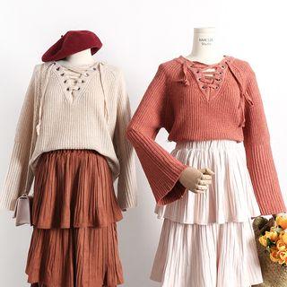 Chunky Knit Lace-up Sweater