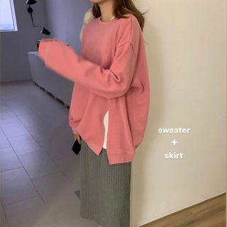 Long-sleeve Plain Sweatshirt / High-waist Plain Knit Skirt