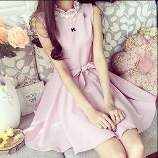 Frill Trim Sleeveless Dress