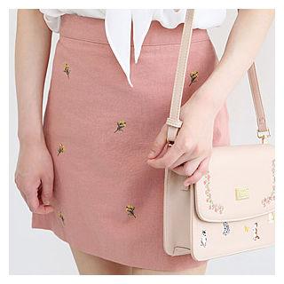Floral Embroidered Linen Blend A-line Mini Skirt