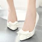 Pointy-toe Bowed Kitten-heel Pumps