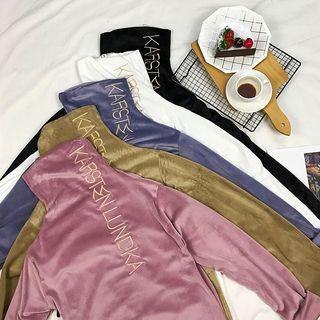 Turtleneck Letter Embroidered Velvet Long-sleeve Top