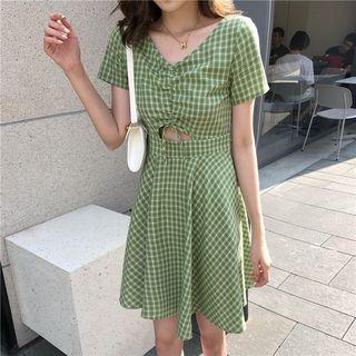 Plaid Drawstring Cut-out Short-sleeve A-line Dress Green - One Size