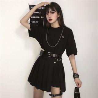 Short-sleeve T-shirt / Chain Necklace / Pleated A-line Skirt / Belt Bag / Buckled Strap / Set